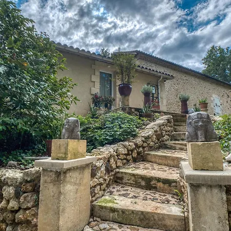 Le Clos Napoleon Bed Et Breakfast 住宿加早餐酒店