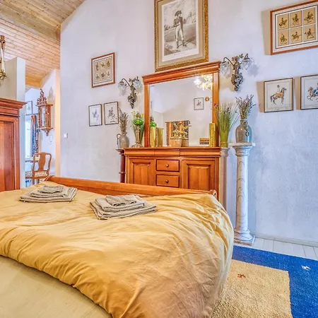 住宿加早餐酒店 Le Clos Napoleon Bed Et Breakfast 3*